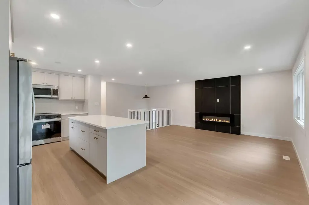 3410 30a Avenue SE Calgary AB T2B 0H6