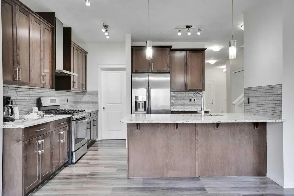 379 Skyview Shores Manor NE Calgary AB T3N 0H4