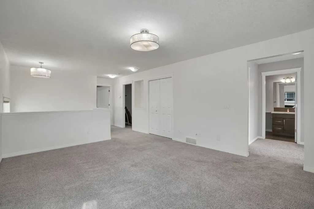 379 Skyview Shores Manor NE Calgary AB T3N 0H4