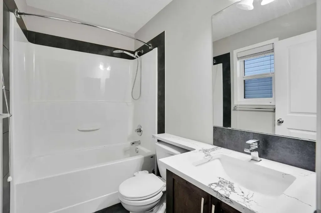 379 Skyview Shores Manor NE Calgary AB T3N 0H4