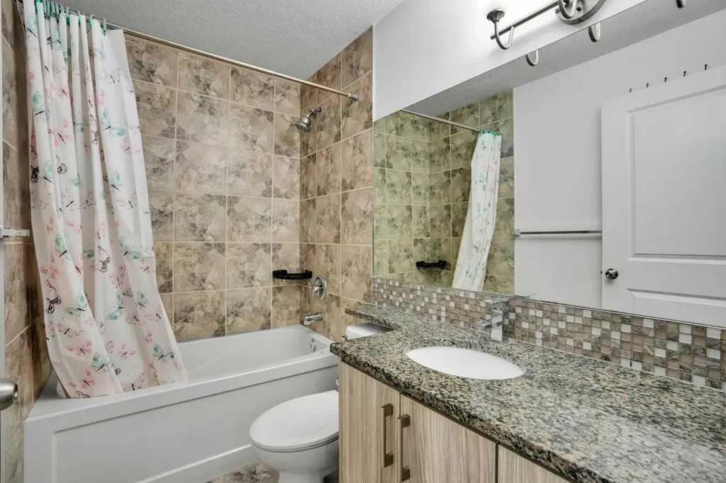 379 Skyview Shores Manor NE Calgary AB T3N 0H4