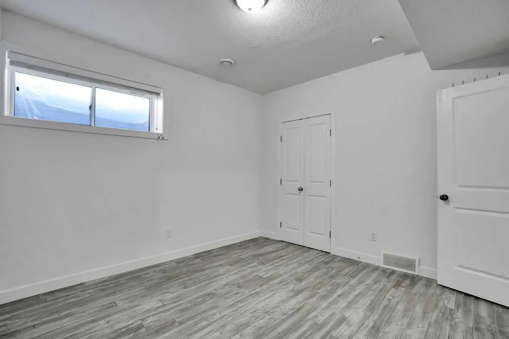 379 Skyview Shores Manor NE Calgary AB T3N 0H4