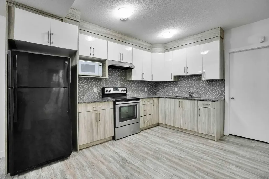 379 Skyview Shores Manor NE Calgary AB T3N 0H4