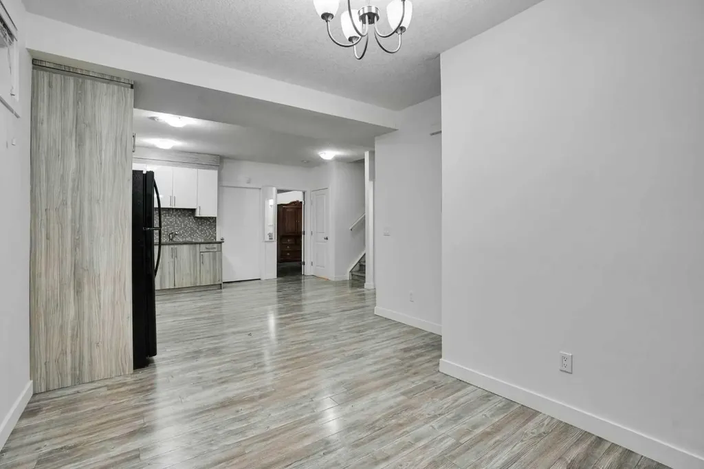 379 Skyview Shores Manor NE Calgary AB T3N 0H4