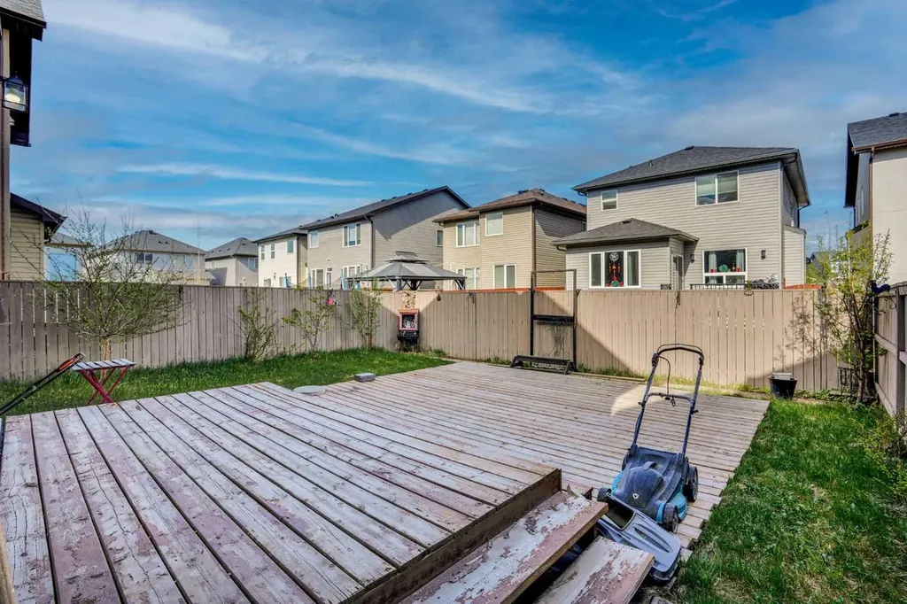 379 Skyview Shores Manor NE Calgary AB T3N 0H4