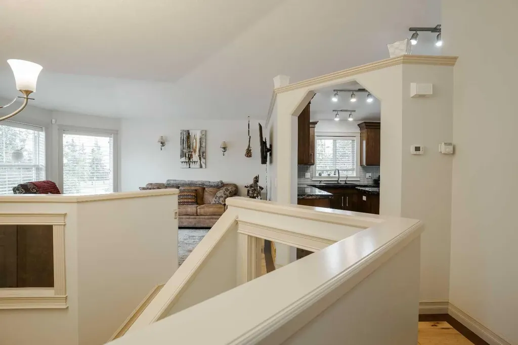 103 Laffont Way Fort Mcmurray AB T9H 2P9