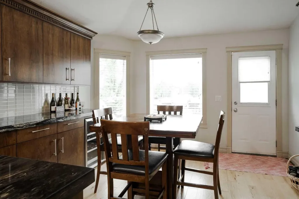 103 Laffont Way Fort Mcmurray AB T9H 2P9