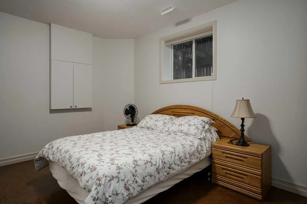 103 Laffont Way Fort Mcmurray AB T9H 2P9