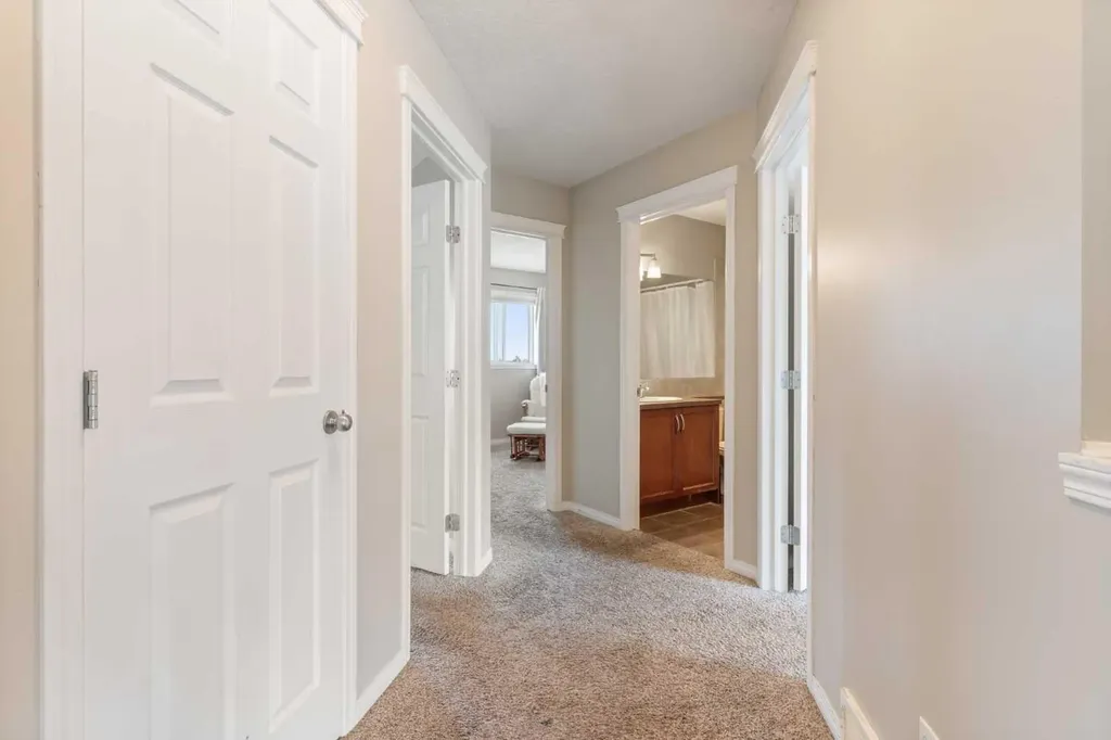 126 Morningside Point SW Airdrie AB T4B 3M3