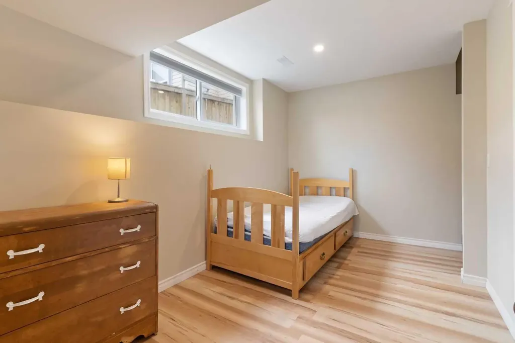 126 Morningside Point SW Airdrie AB T4B 3M3