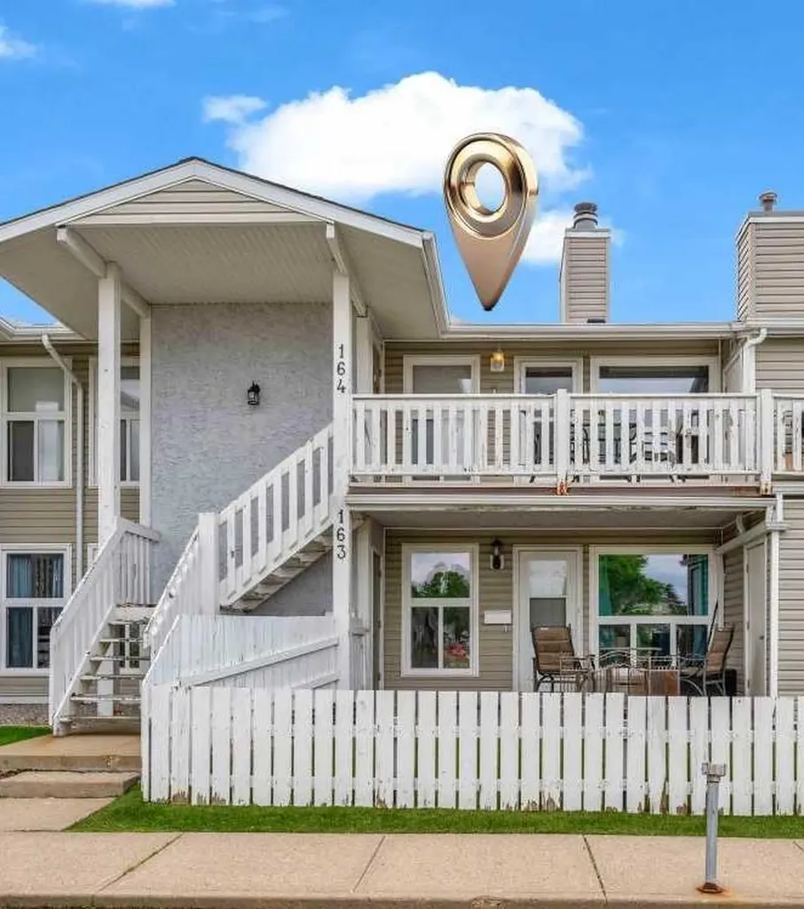 2703 79 Street Edmonton AB T6K 3Z6