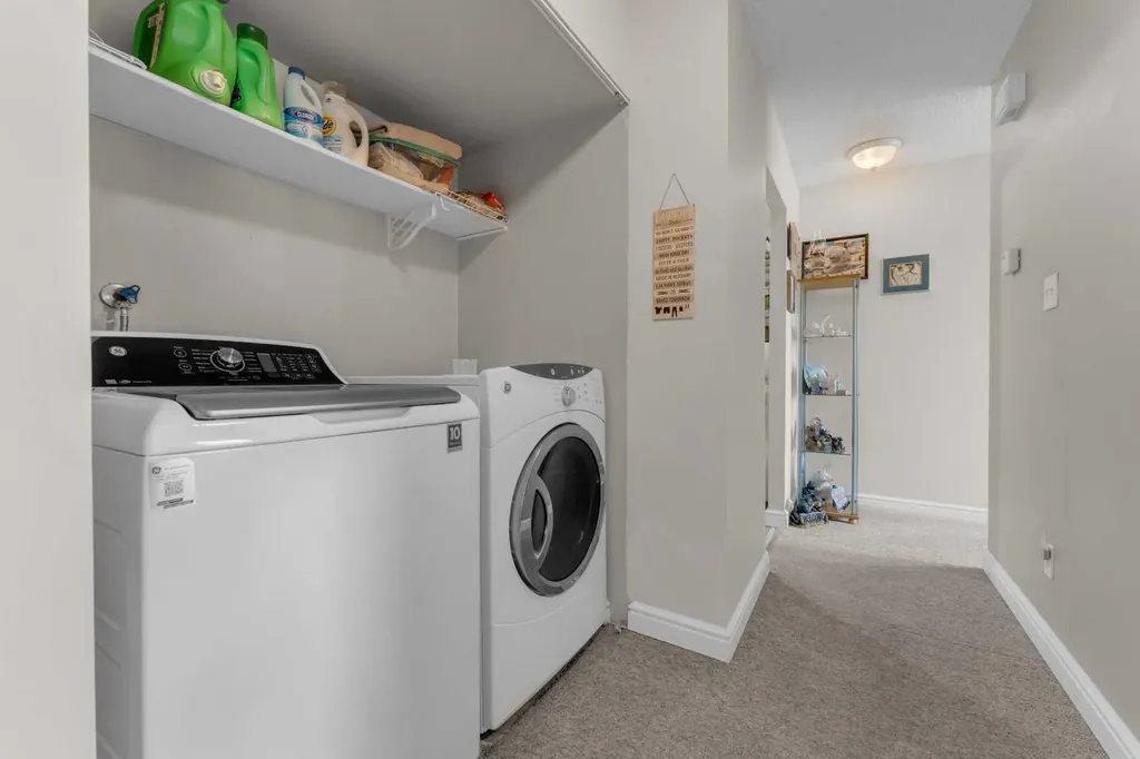 2703 79 Street Edmonton AB T6K 3Z6