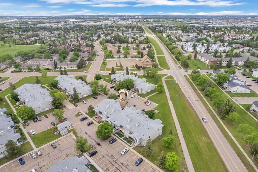 2703 79 Street Edmonton AB T6K 3Z6