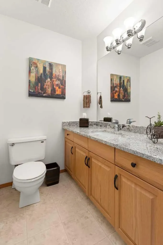 18 Riverview Drive SE Redcliff AB T0J2P0