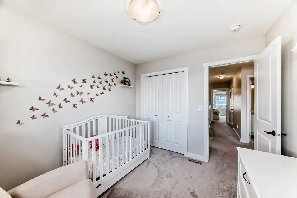 1104 Bayview Gardens SW Airdrie AB T4B 5K4