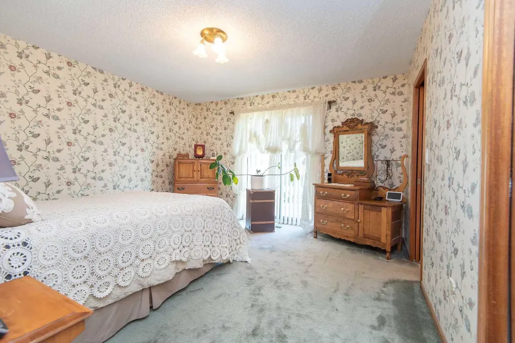 28319 Township Road 384 Rural Red Deer County AB T4S 2A4