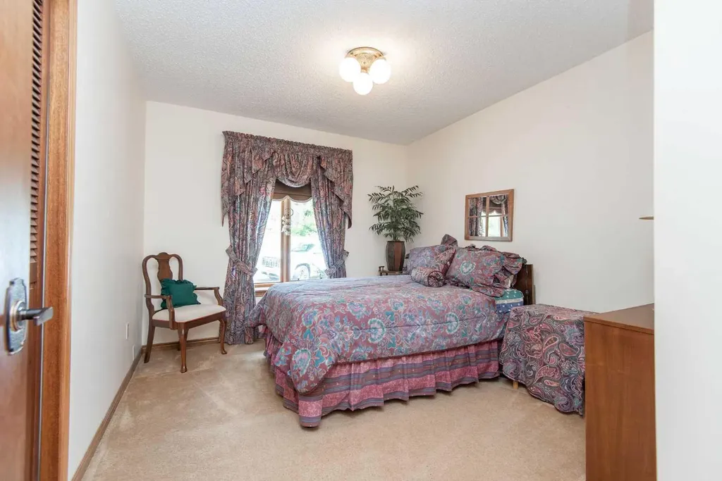 28319 Township Road 384 Rural Red Deer County AB T4S 2A4