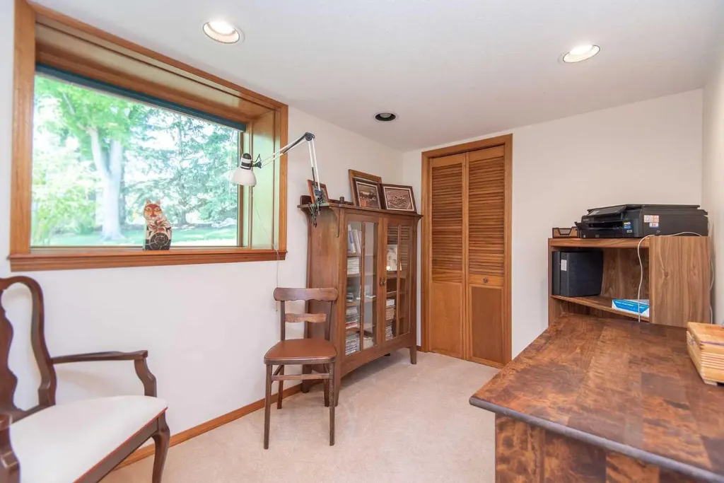 28319 Township Road 384 Rural Red Deer County AB T4S 2A4