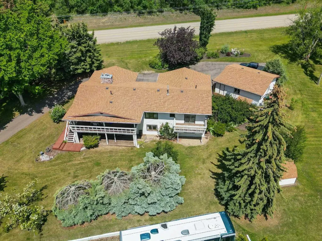 28319 Township Road 384 Rural Red Deer County AB T4S 2A4