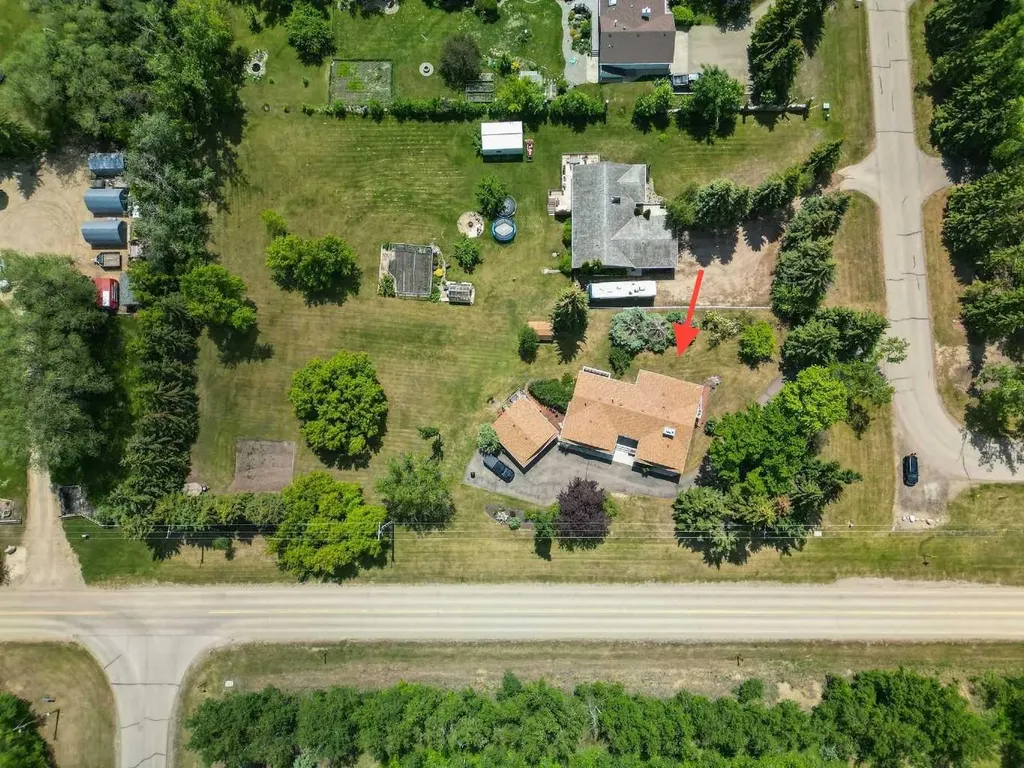 28319 Township Road 384 Rural Red Deer County AB T4S 2A4