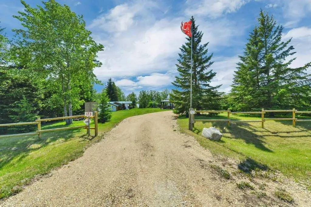 43336 Range Road 215 Rural Camrose County AB T0B 1M0