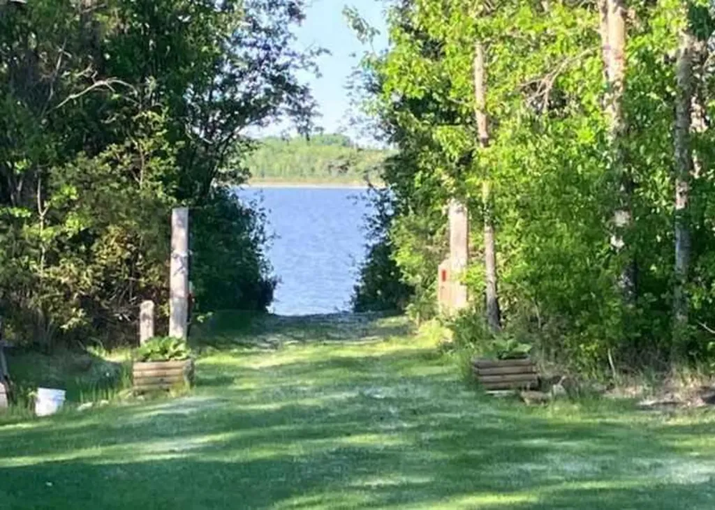 43336 Range Road 215 Rural Camrose County AB T0B 1M0