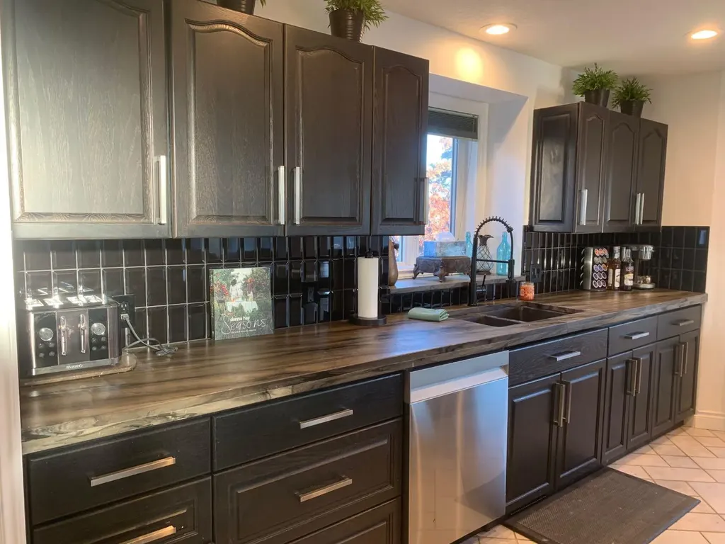 11909 Cygnet Boulevard Grande Prairie AB T8X1L9