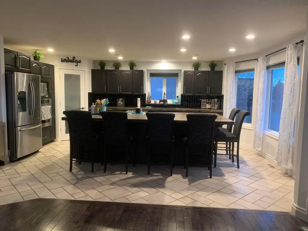 11909 Cygnet Boulevard Grande Prairie AB T8X1L9