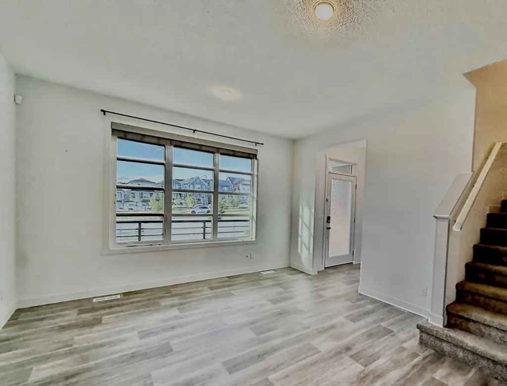 189 Carringvue Way NW Calgary AB T3P 1K6
