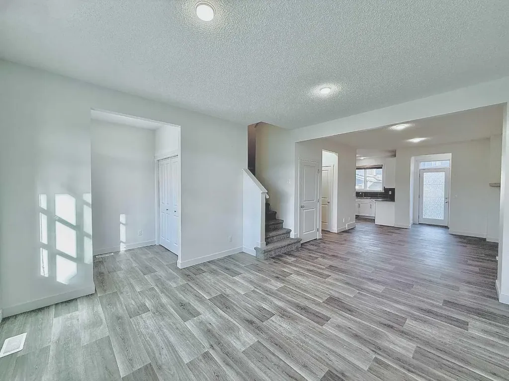 189 Carringvue Way NW Calgary AB T3P 1K6