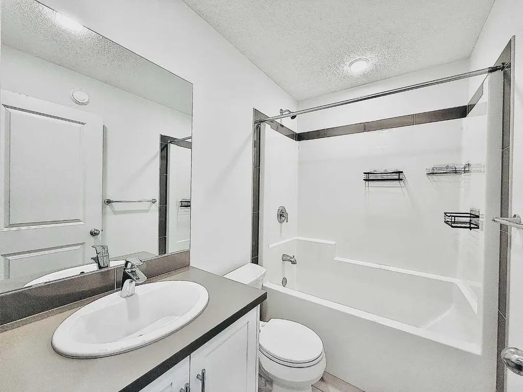 189 Carringvue Way NW Calgary AB T3P 1K6