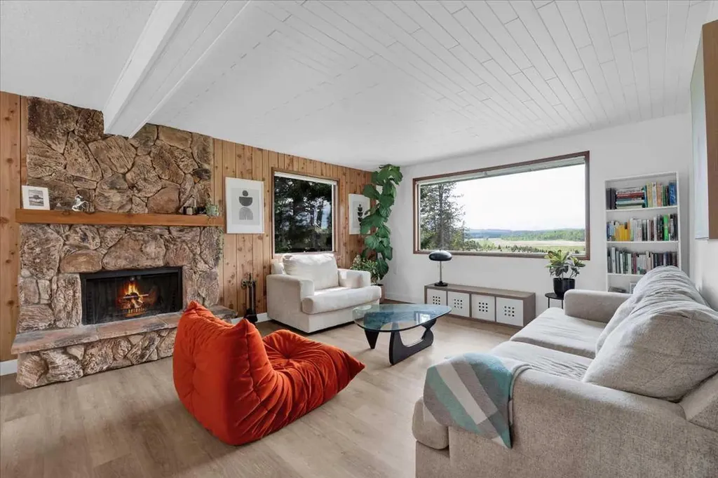 282175 Range Road 55 Rural Rocky View County AB T4C 2W1