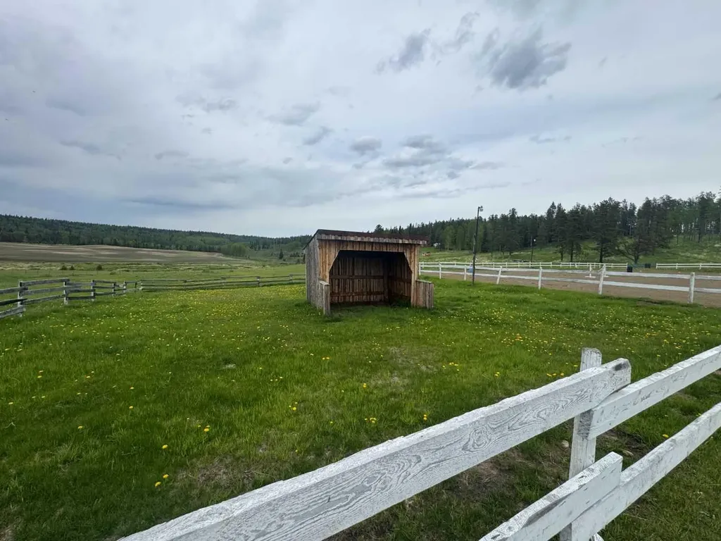 282175 Range Road 55 Rural Rocky View County AB T4C 2W1