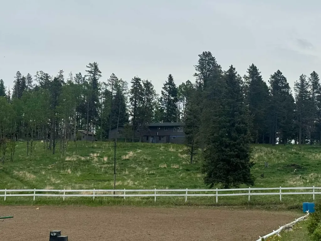 282175 Range Road 55 Rural Rocky View County AB T4C 2W1