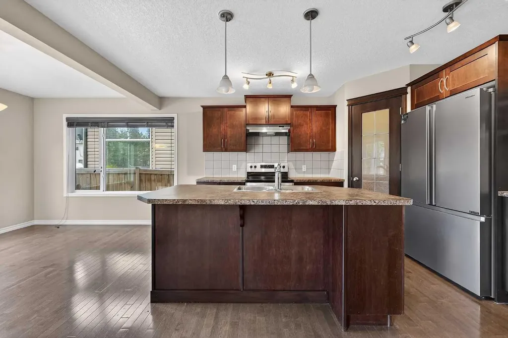 162 Cranwell Square SE Calgary AB T3M 0B9