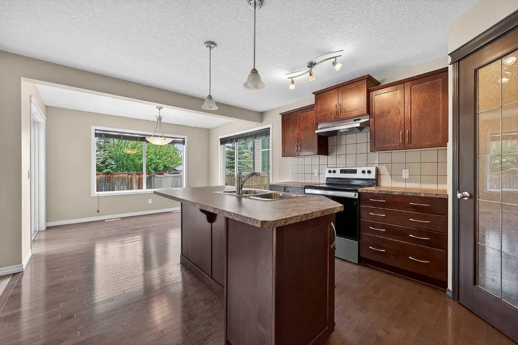 162 Cranwell Square SE Calgary AB T3M 0B9