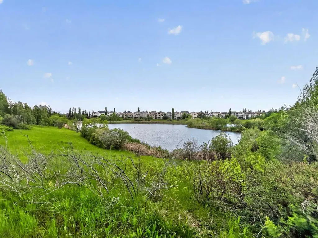 162 Cranwell Square SE Calgary AB T3M 0B9