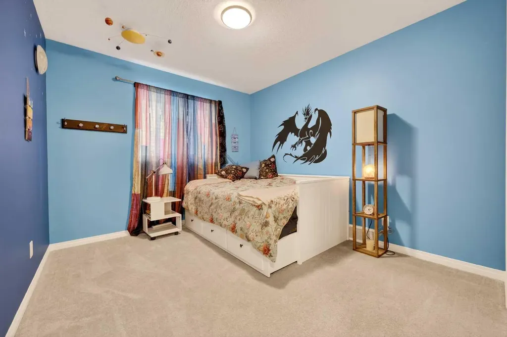 51 Buckskin Way Cochrane AB T4C 2P1