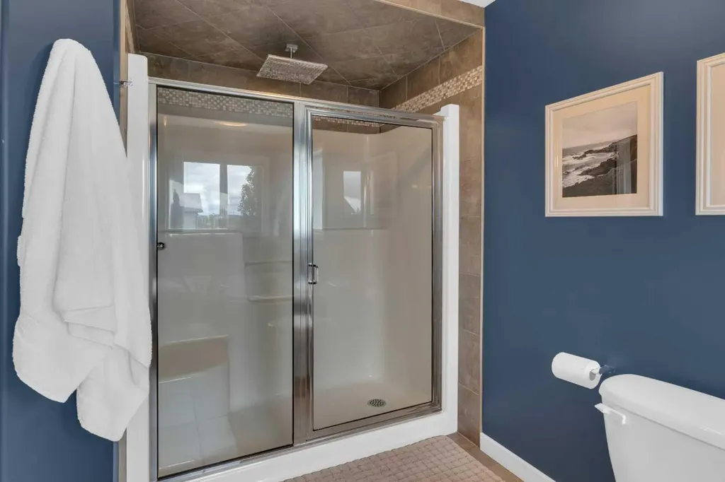1373 Ravenswood Drive SE Airdrie AB T4A 0L8