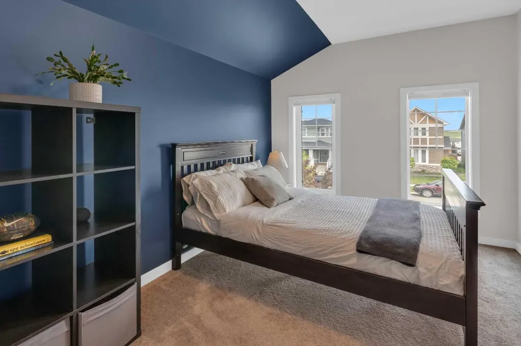 1373 Ravenswood Drive SE Airdrie AB T4A 0L8