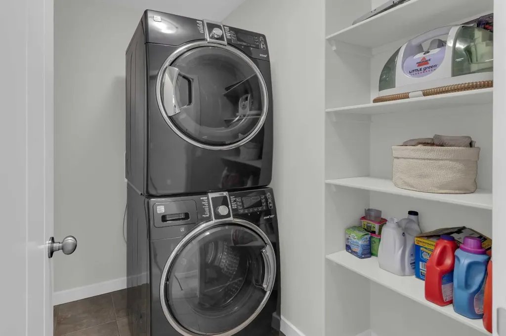 1373 Ravenswood Drive SE Airdrie AB T4A 0L8
