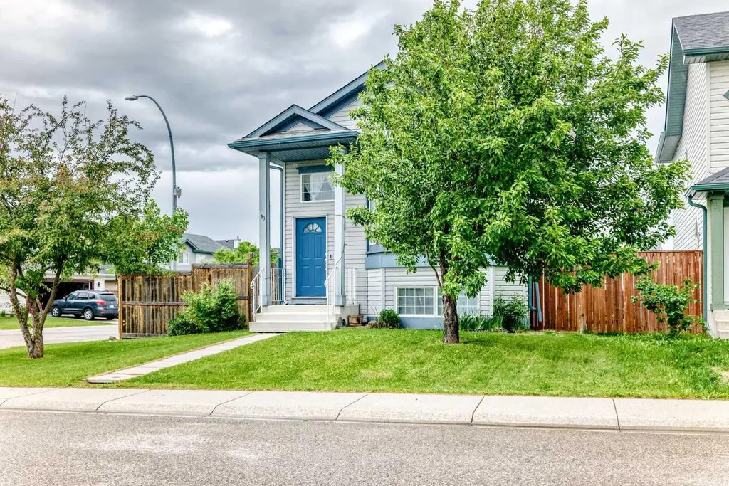 98 Country Hills Heights NW Calgary AB T3K4Y6