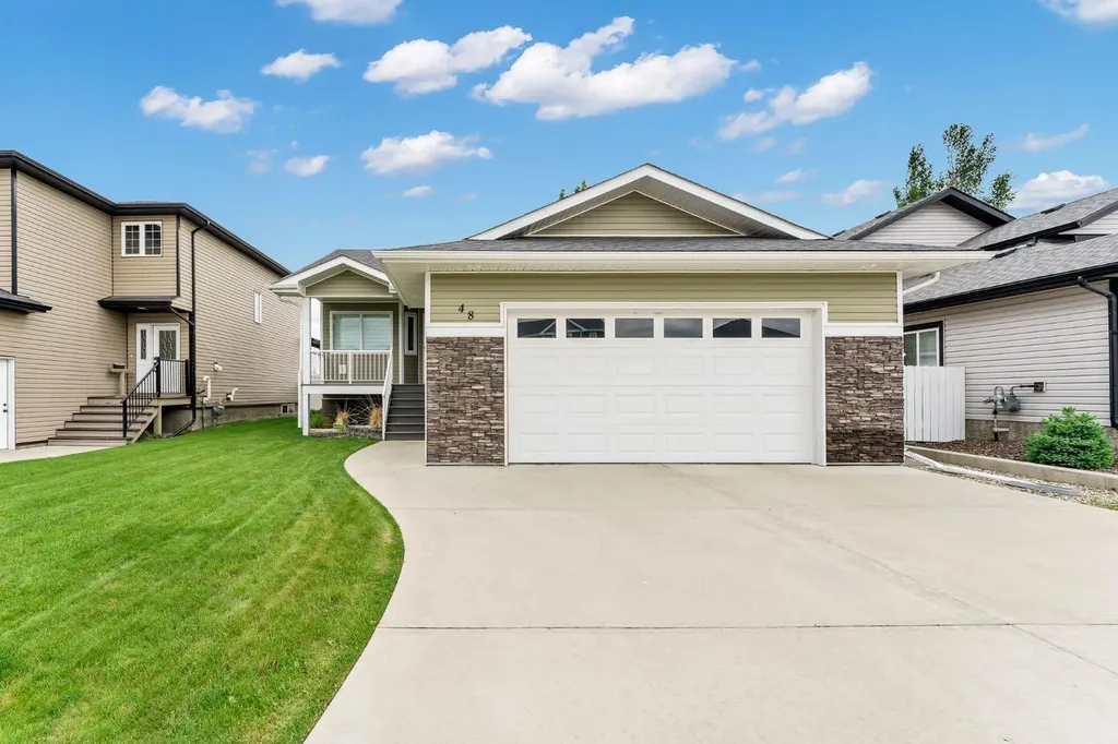 48 Somerside Way SE Medicine Hat AB T1B0M1