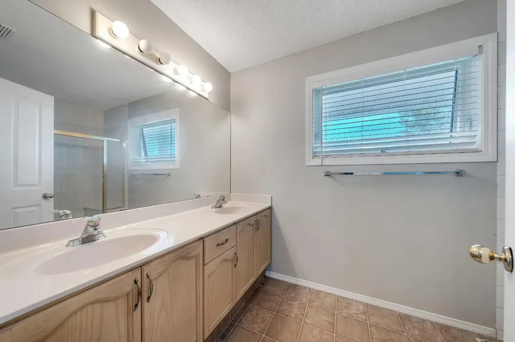388 Sandarac Drive NW Calgary AB T3K 4E3
