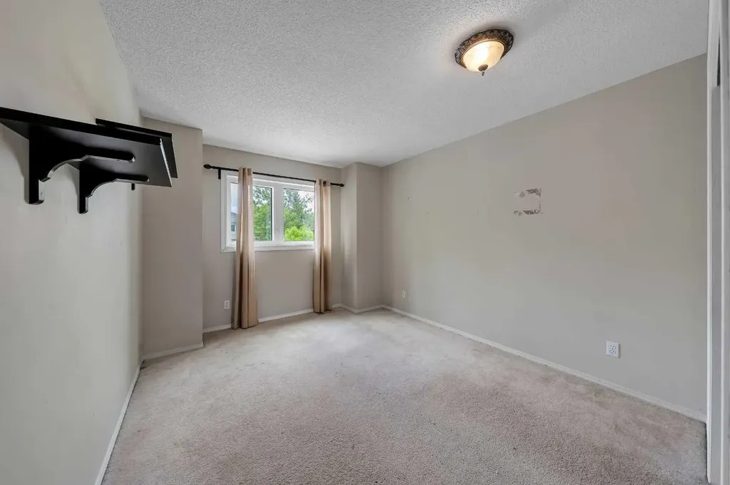 388 Sandarac Drive NW Calgary AB T3K 4E3
