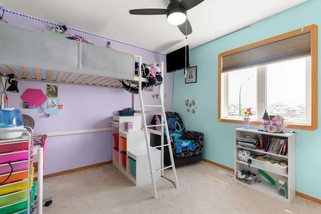 930 Kipling Crescent SW Redcliff AB T0J2P0