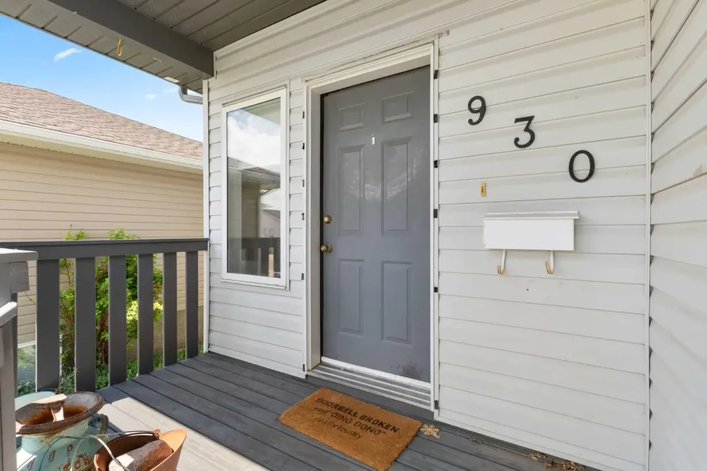 930 Kipling Crescent SW Redcliff AB T0J2P0