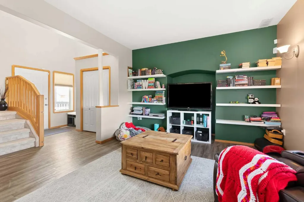 930 Kipling Crescent SW Redcliff AB T0J2P0