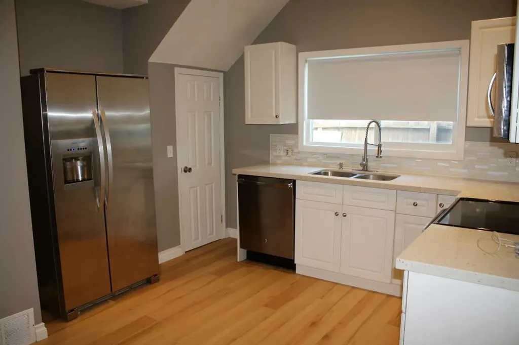 2114 22 Street Nanton AB T0L 1R0