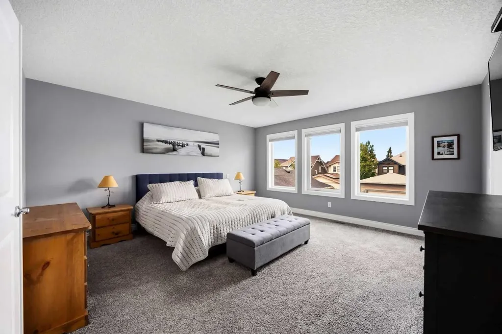 46 Cooperstown Court SW Airdrie AB T4B 2C5